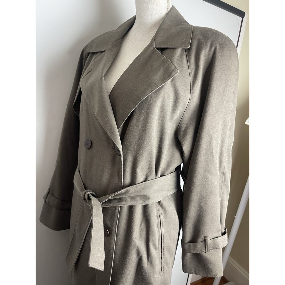 Vintage London Fog Women’s Trench Long Coat Khaki Notch Lapel Belted Size 6 - Picture 4 of 12